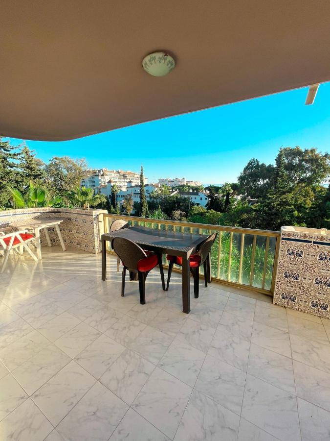 Great Puerto Banus Apartment Marbella Exterior photo