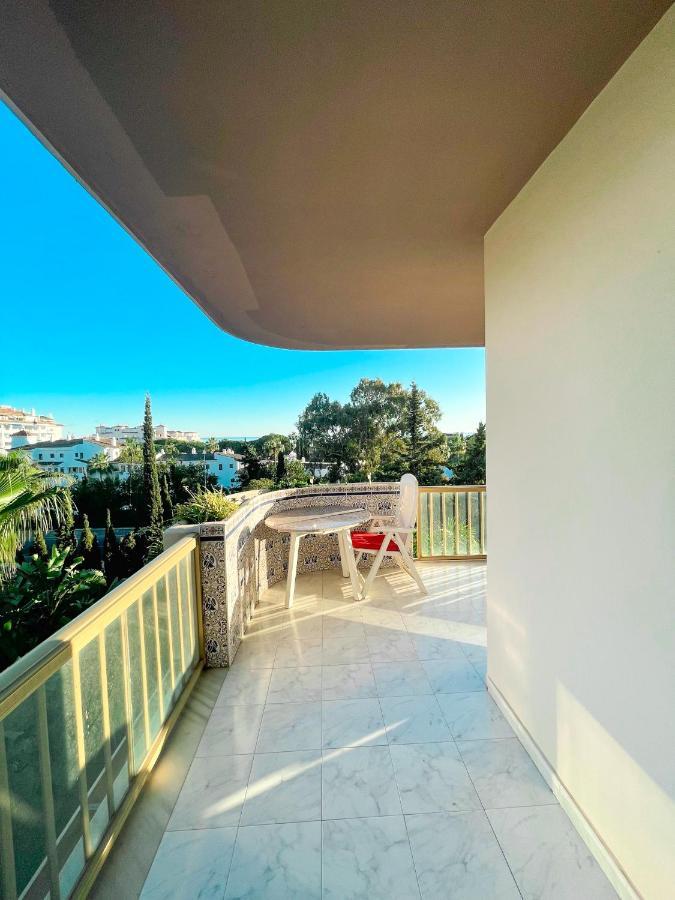 Great Puerto Banus Apartment Marbella Exterior photo