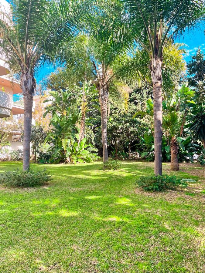Great Puerto Banus Apartment Marbella Exterior photo